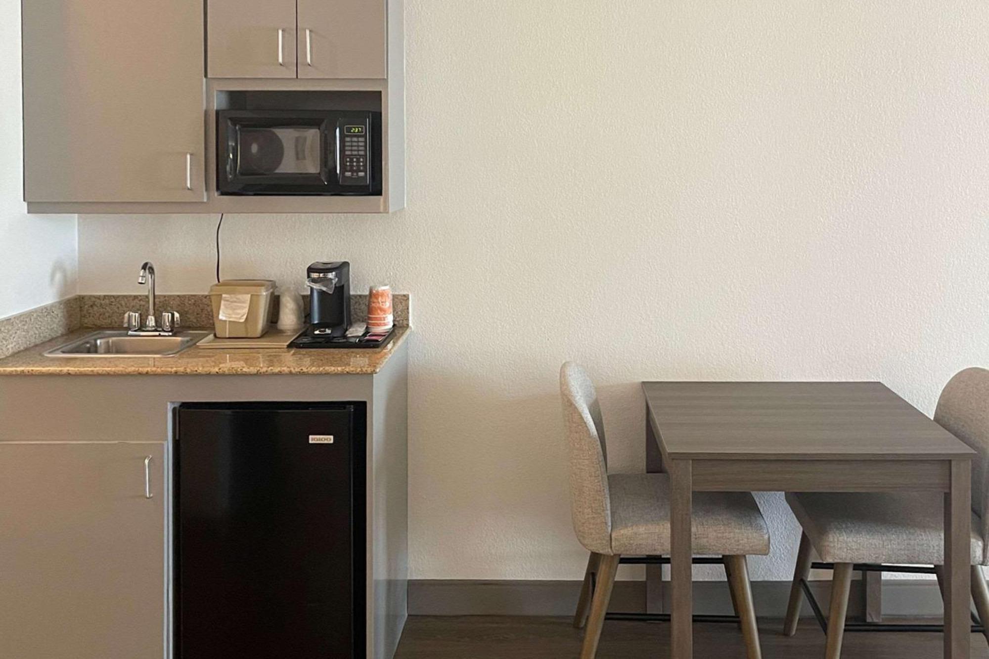 Comfort Suites Granbury Eksteriør billede